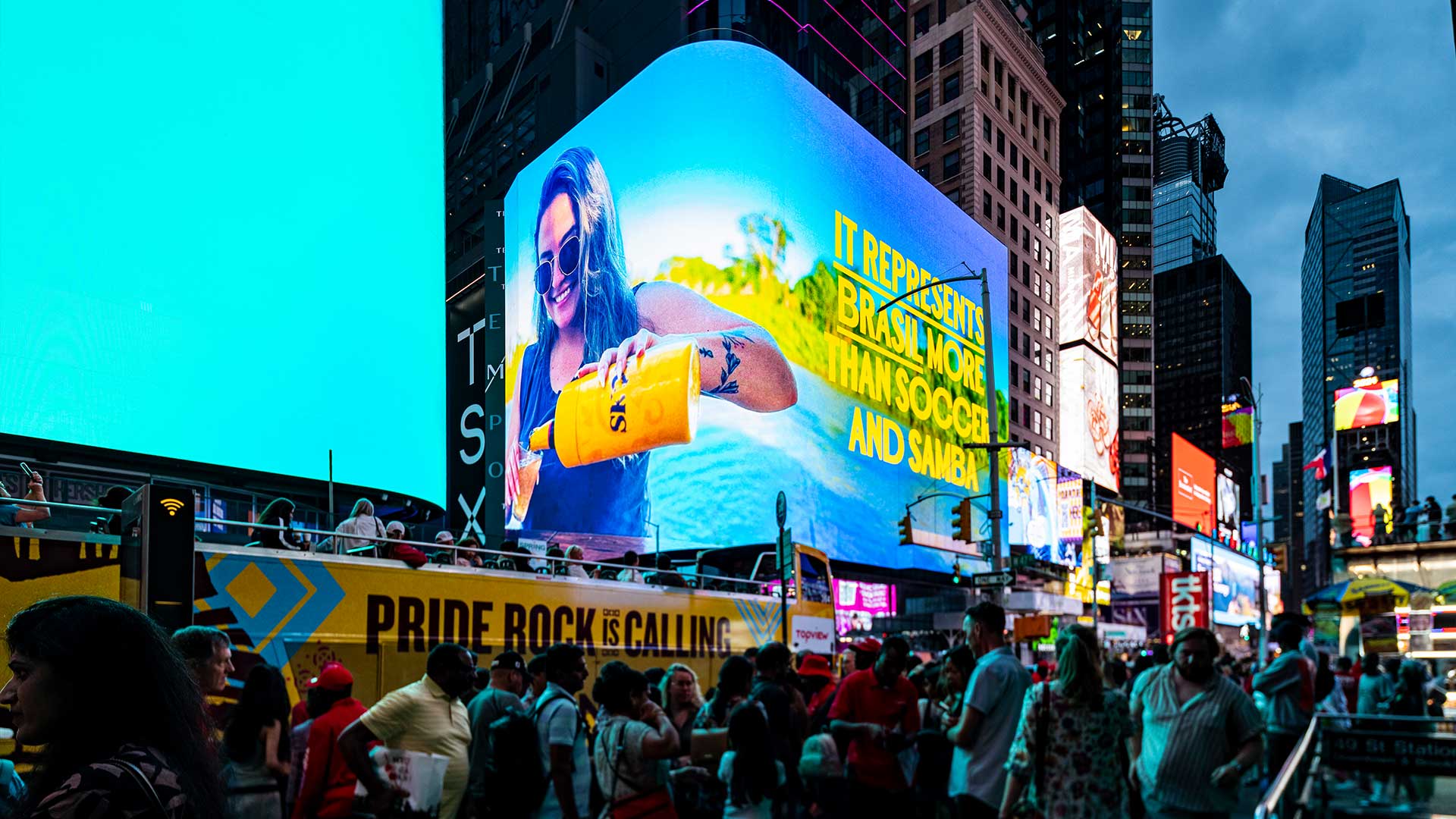 Outdoor | Digital screen | New York