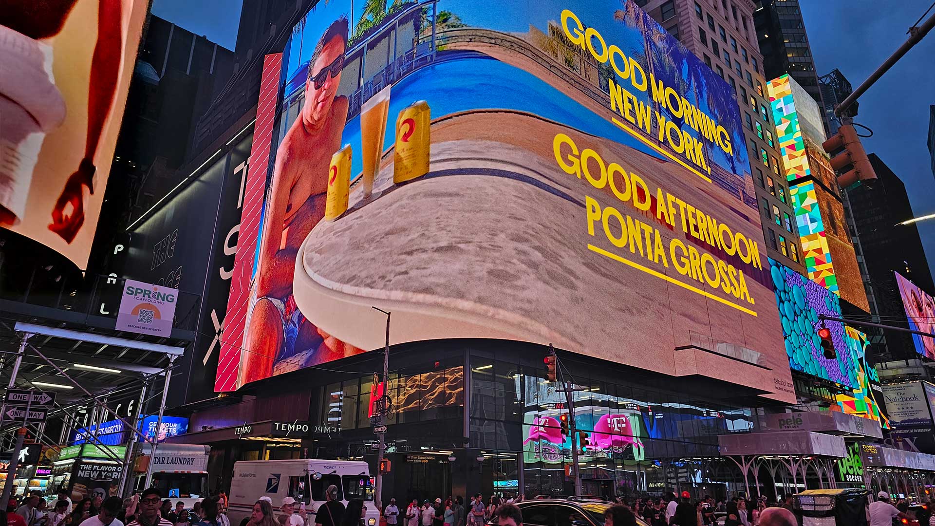 Outdoor | Digital screen | New York